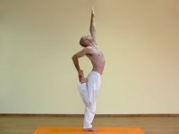Yoga asana: 066-Sukha Natarajasana