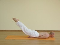 Yoga asana: 100-Shalabhasana A