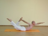 Yoga asana: 106-Vritta Banasana