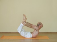 Yoga asana: 107-Dhanurasana