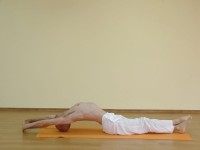 Yoga asana: 119-Uttana Matsyasana
