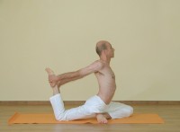 Yoga asana: 121-Kapotasana