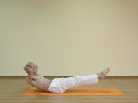Yoga asana: 140-Ardha Navasana A