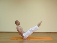 Yoga asana: 144-Salamba Navasana A