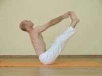 Yoga asana: 146-Ubhaya Padangusthasana